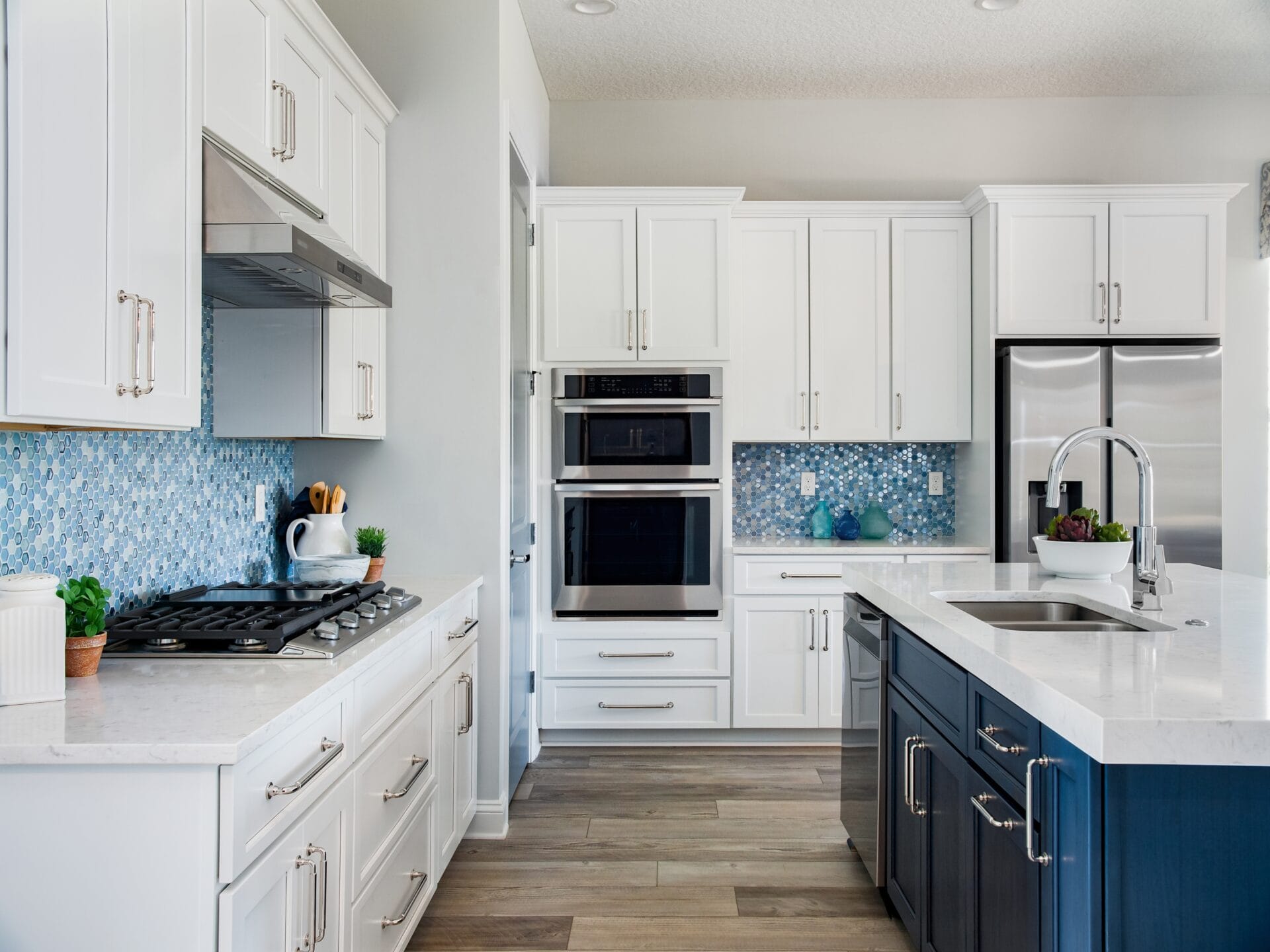 How to Choose the Best Color for Your Kitchen Walls